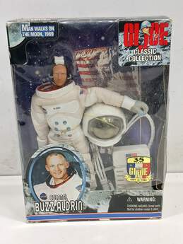Vintage 1999 Hasbro G.I. Joe Collection Colonel Buzz Aldrin IOB