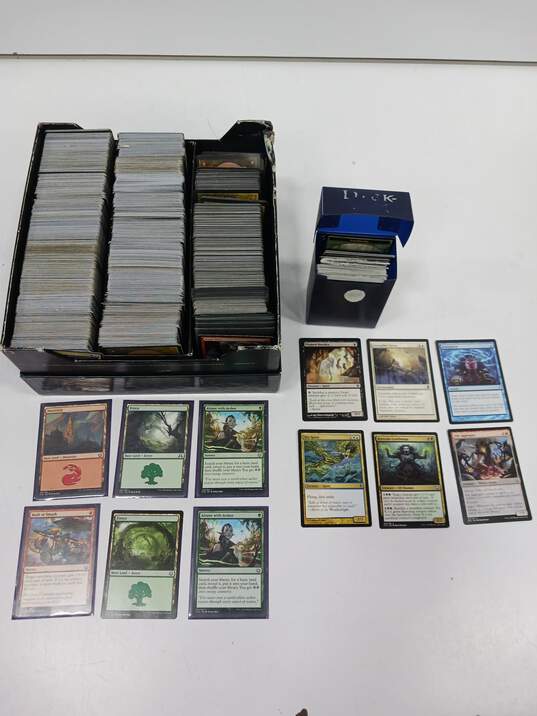 Lot of Magic the Gathering Cards in Box image number 3