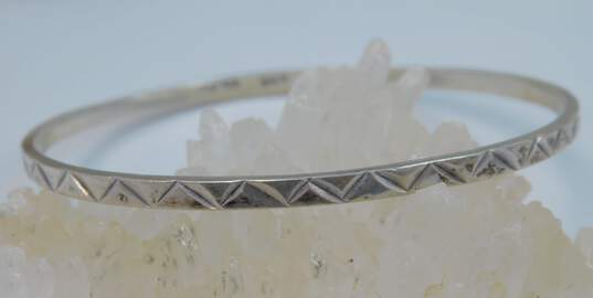 Taxco Sterling Silver Malachite Etched Bangle Bracelets 42.6g image number 8