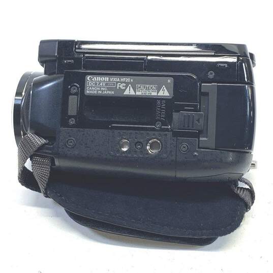 Canon VIXIA HF20 32GB HD Camcorder image number 5
