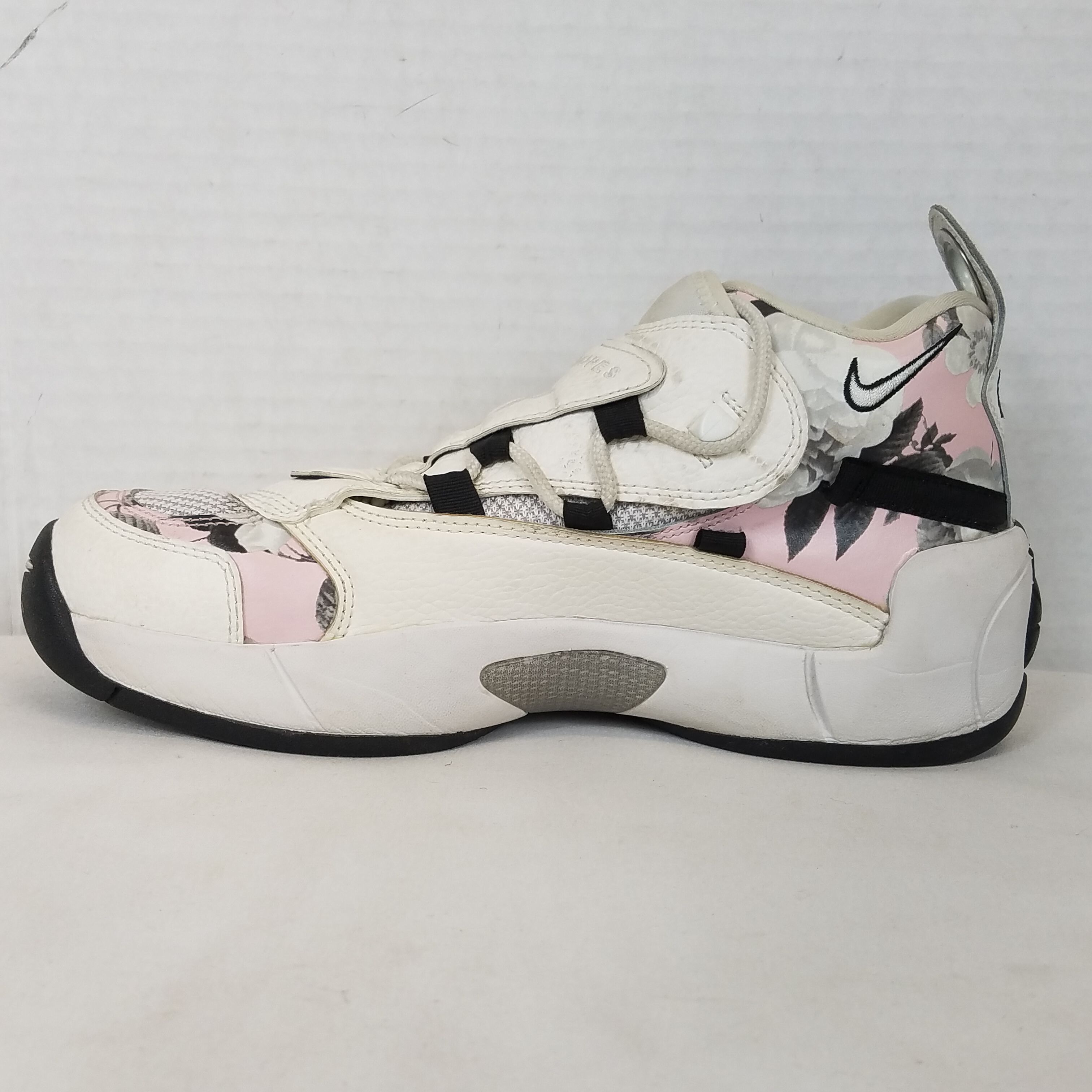 Nike Air Swoopes 2 White Floral 917592-103 Woman Shoe Size 10 Color White  Pink