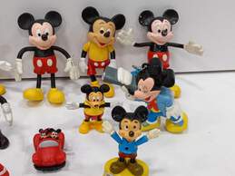 30 Pieces Of Mickey Mouse Memorabilia alternative image