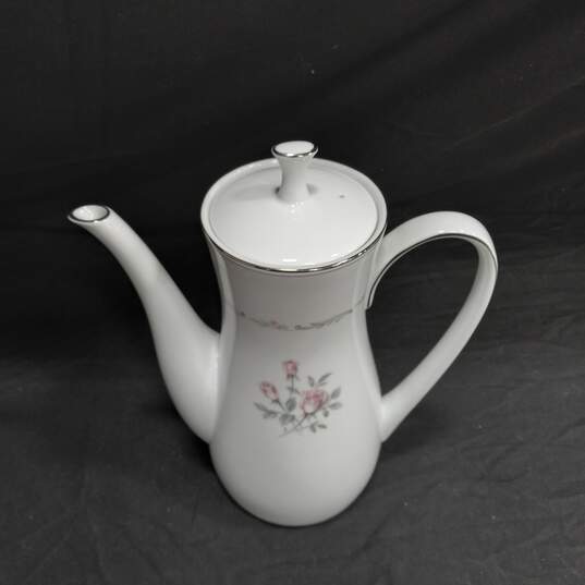 9pcs. Whites Noritake China Set of Tea Cups, Pitchers & Plates image number 6