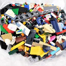 5.9 LBS Lego Bulk Box Mixed alternative image