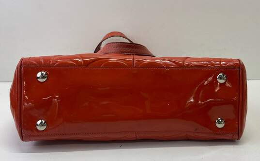 COACH F14413 Orange Patent Leather Signature Embossed Tote Bag image number 3