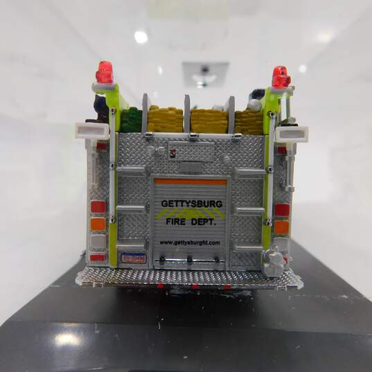 Code 3 Fire & Rescue 1/64 GETTYSBURG PA ENGINE 1-1 SUTPHEN PUMPER 12811 (FD-106 image number 6