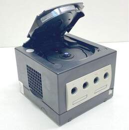 Nintendo GameCube Console w/ Accessories- Black alternative image