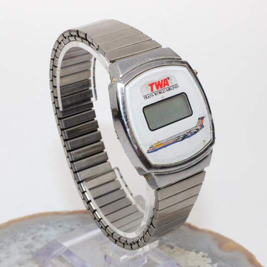 Pair of Vintage TWA (Trans World Airlines) Digital Wristwatches image number 3