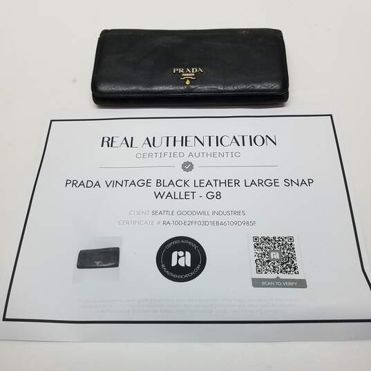 AUTHENTICATED Prada Vintage Black Leather Large Snap Wallet