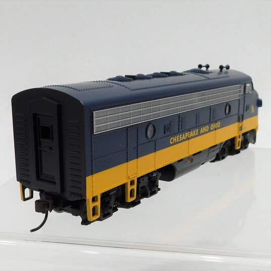 Bachmann HO F7 A & B Diesel Locomotive C&O Chesapeake And Ohio IOB image number 3