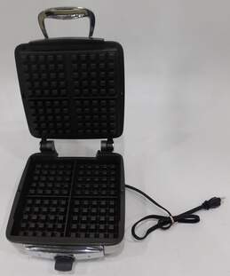 All-Clad Waffler 4 Stainless Steel Belgian Style Waffle Maker Machine 4-Square alternative image