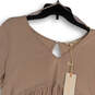 NWT Womens Beige Short Sleeve V-Neck Keyhole Back Blouse Top Size Small image number 3