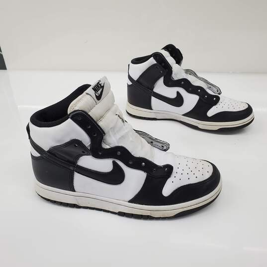 Nike Men's Dunk High Retro Black/White Leather Sneakers Size 6.5 image number 3