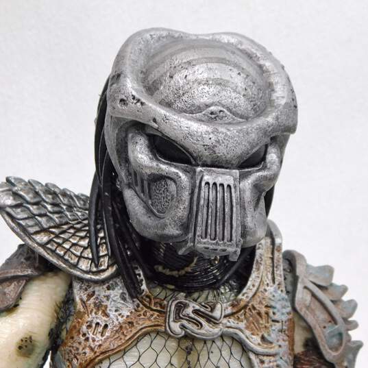 Neca Predator 19 Inch Action Figure image number 2