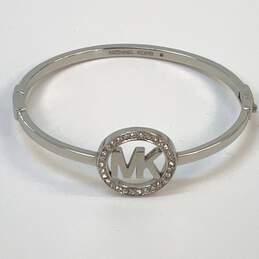 Designer Michael Kors Silver-Tone Round Shape Crystal Logo Bangle Bracelet alternative image