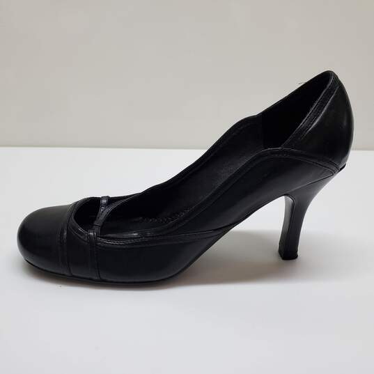 Steve Madden Glorify Black Leather Heels Sz 7.5M image number 3