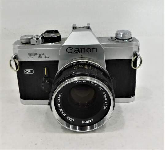 Canon FTb 35mm SLR Film Camera with FD 50mm F/1.8 S.C. Japan W/ Extras and Manual UNTESTED image number 2