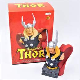 2003 Marvel Dynamic Forces The Mighty Thor Bust
