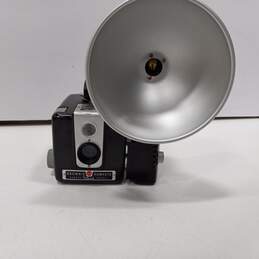 Vintage Kodak Brownie Hawkeye Camera W/Accessories IOB Untested alternative image