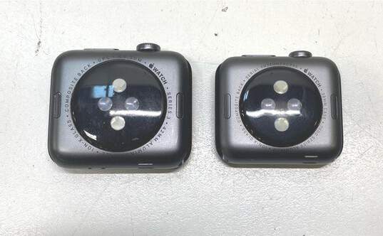 Apple Watches Series 7000 & 3 (38MM & 42MM) - Lot of 2 image number 2