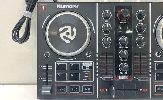 Numark Party Mix DJ Controller image number 3
