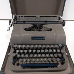 Underwood Gray Finger Flite Portable Typewriter In Green Case alternative image