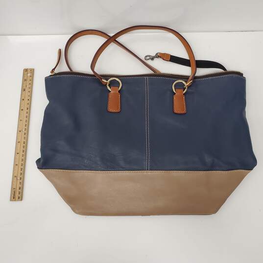 Dooney & Bourke Blue & Gray Leather Shopping Tote image number 2