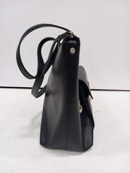 Carpisa Vera Pelle Black Handbag alternative image