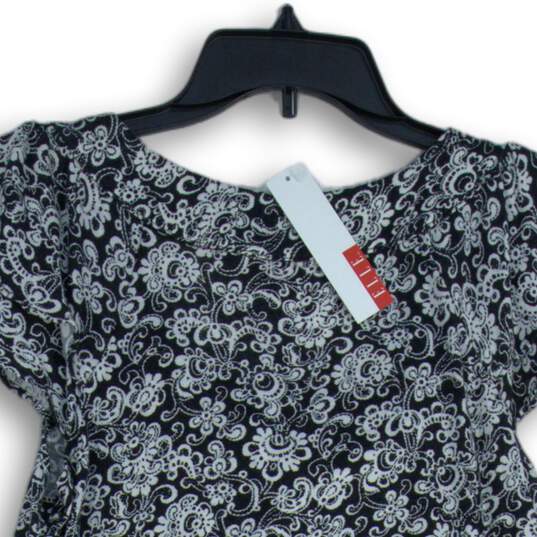 NWT Elle Womens Black White Floral Ruffle Round Neck Blouse Top Size S image number 4