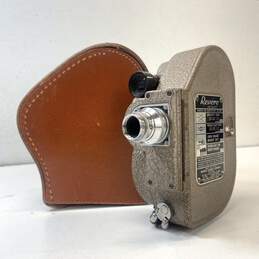 Vintage Revere Eight Model 88 Movie Camera