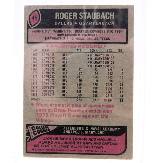 1977 HOF Roger Staubach Topps Dallas Cowboys image number 2