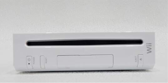 Nintendo Wii W/ 2 Games, Family Game Night 2 image number 3