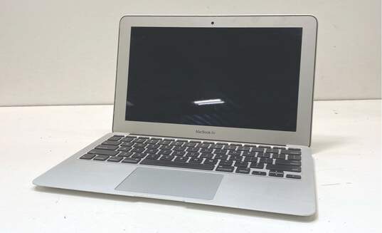 Apple MacBook Air 11.6" (A1465) 60GB Wiped image number 5