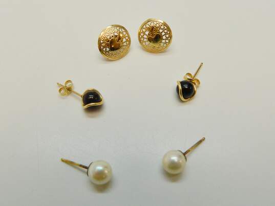 14K Yellow Gold Onyx Pearl & Filigree Heart Stud Earrings 1.8g image number 1
