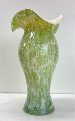 Art Vase 13.5 inch Handmade Green Vase Sculpture Center Piece Poland/Art Glass