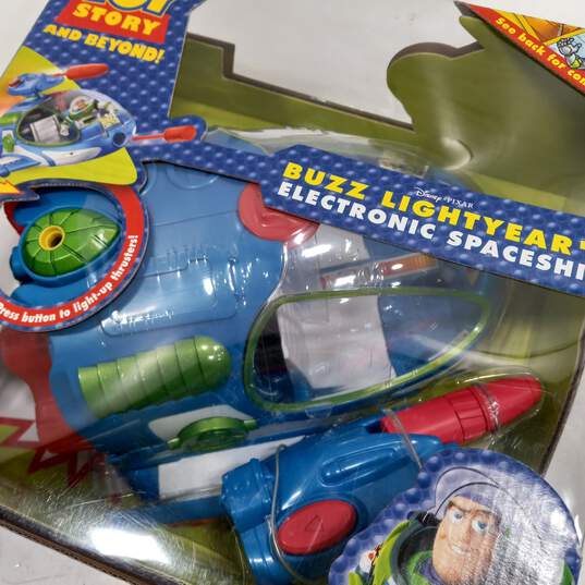 Toy Story Buzz Lightyear Electronic Ship image number 2