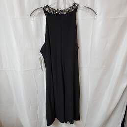 XSCAPE Formal Sleeveless Jewel Neck Dress in Women's Size 12