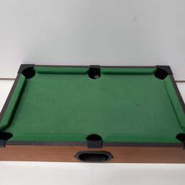 Table Top Miniature Billiards Pool Toy Table Set alternative image