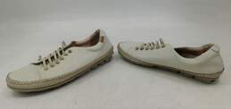 Pikolinos Leather Loafers White alternative image