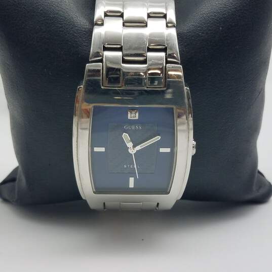 Guess G95308G 33mm WR Diamond Analog Watch 123g image number 4