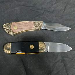 Pair of Pocket Knives alternative image