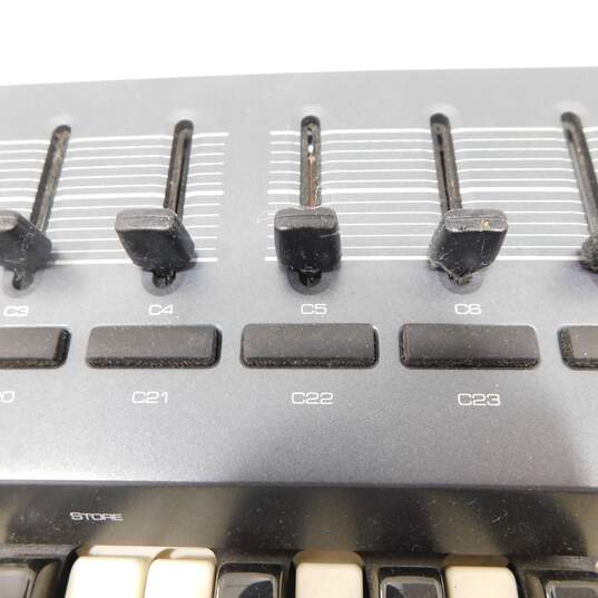 M-Audio Brand Oxygen 61 (3rd Gen.) Model USB MIDI Keyboard Controller image number 6