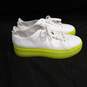 Women's White & Green Steve Madden Shoes Size 7.5 image number 4