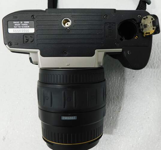Minolta Maxxum 3 SLR 35mm Film Camera With 28-90mm Lens image number 4