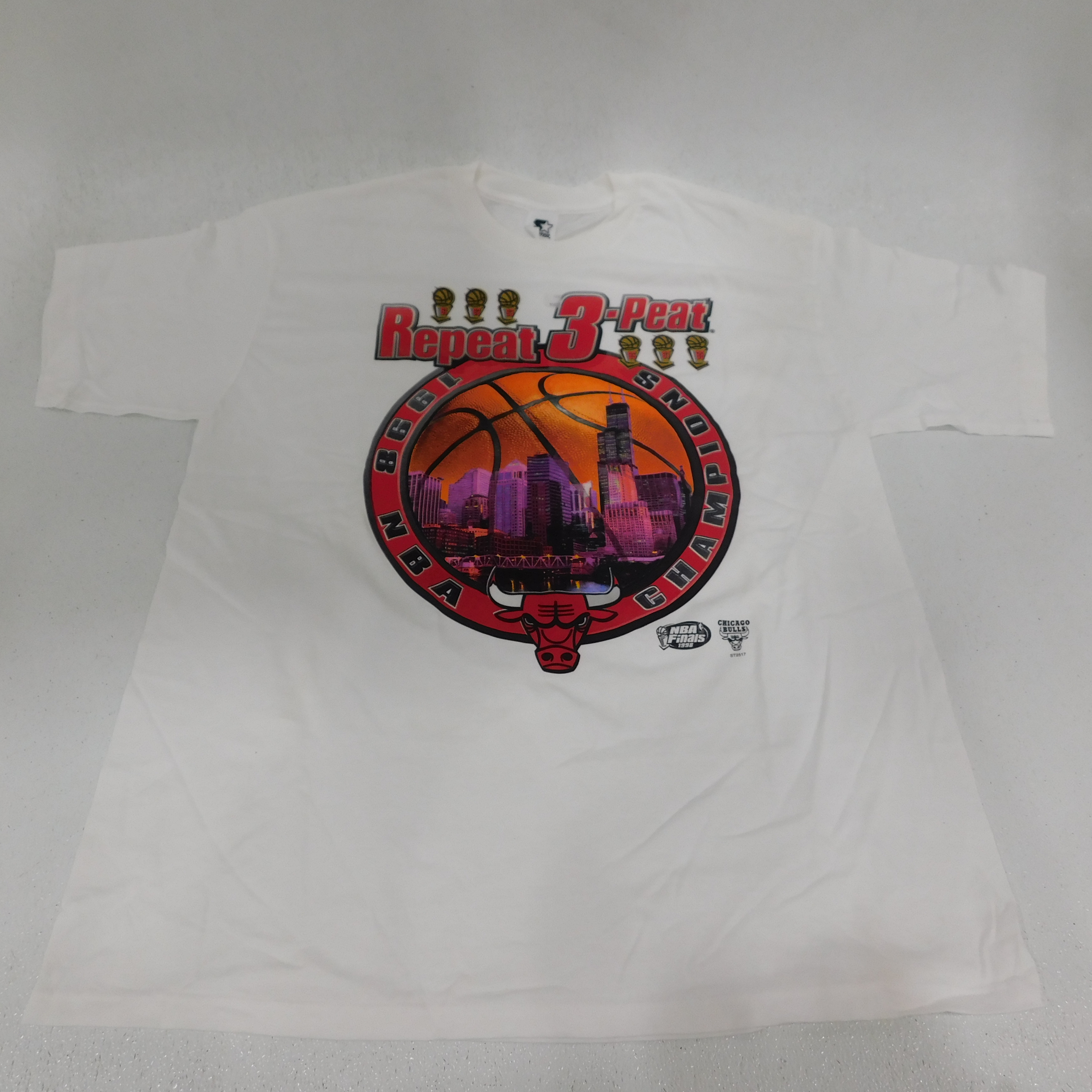 1998 Chicago Bulls Tour Starter NBA Champions T Shirt Size XL