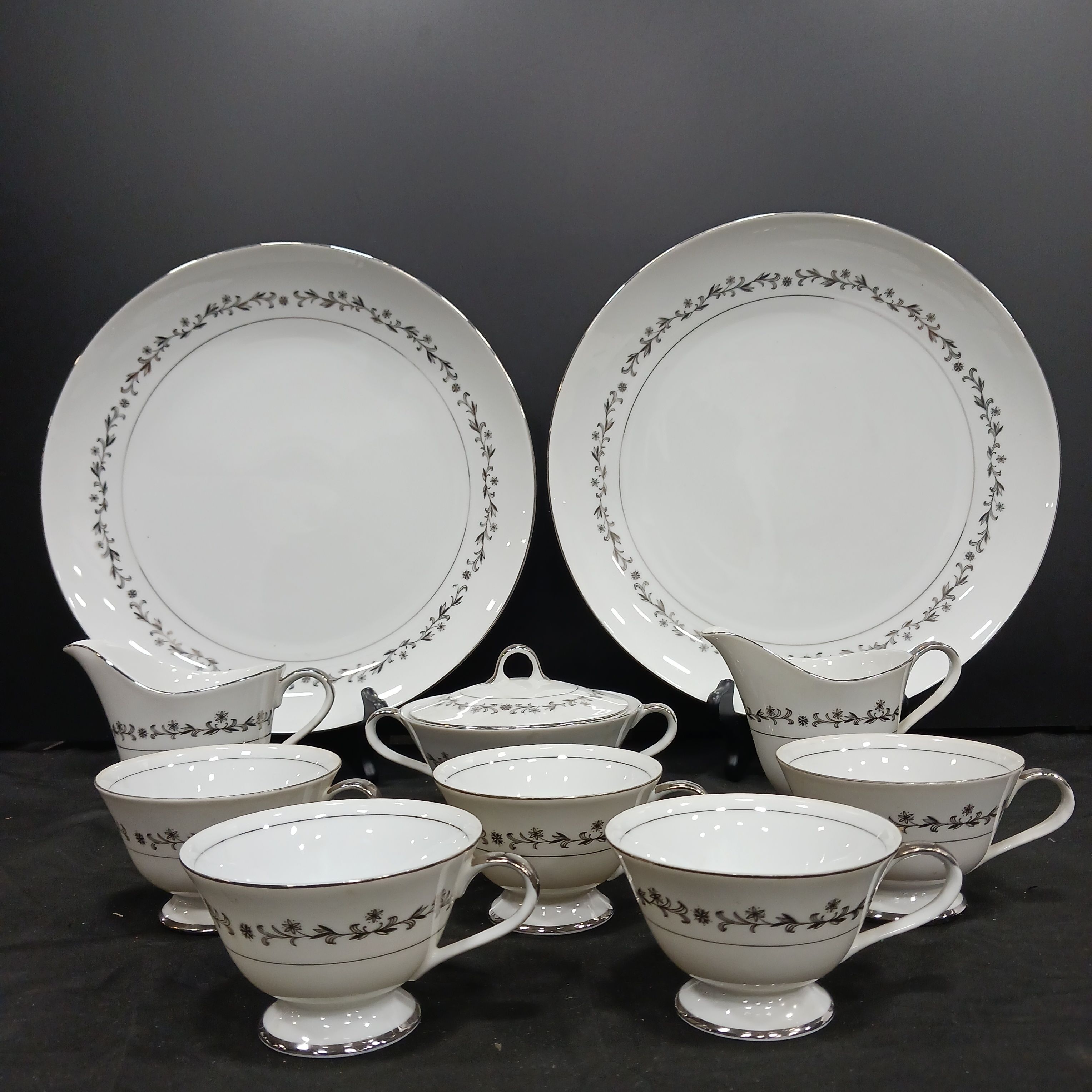 Buy the Bundle of 5 Arlen Fine China Tea Cups w/Matching Pair of ...