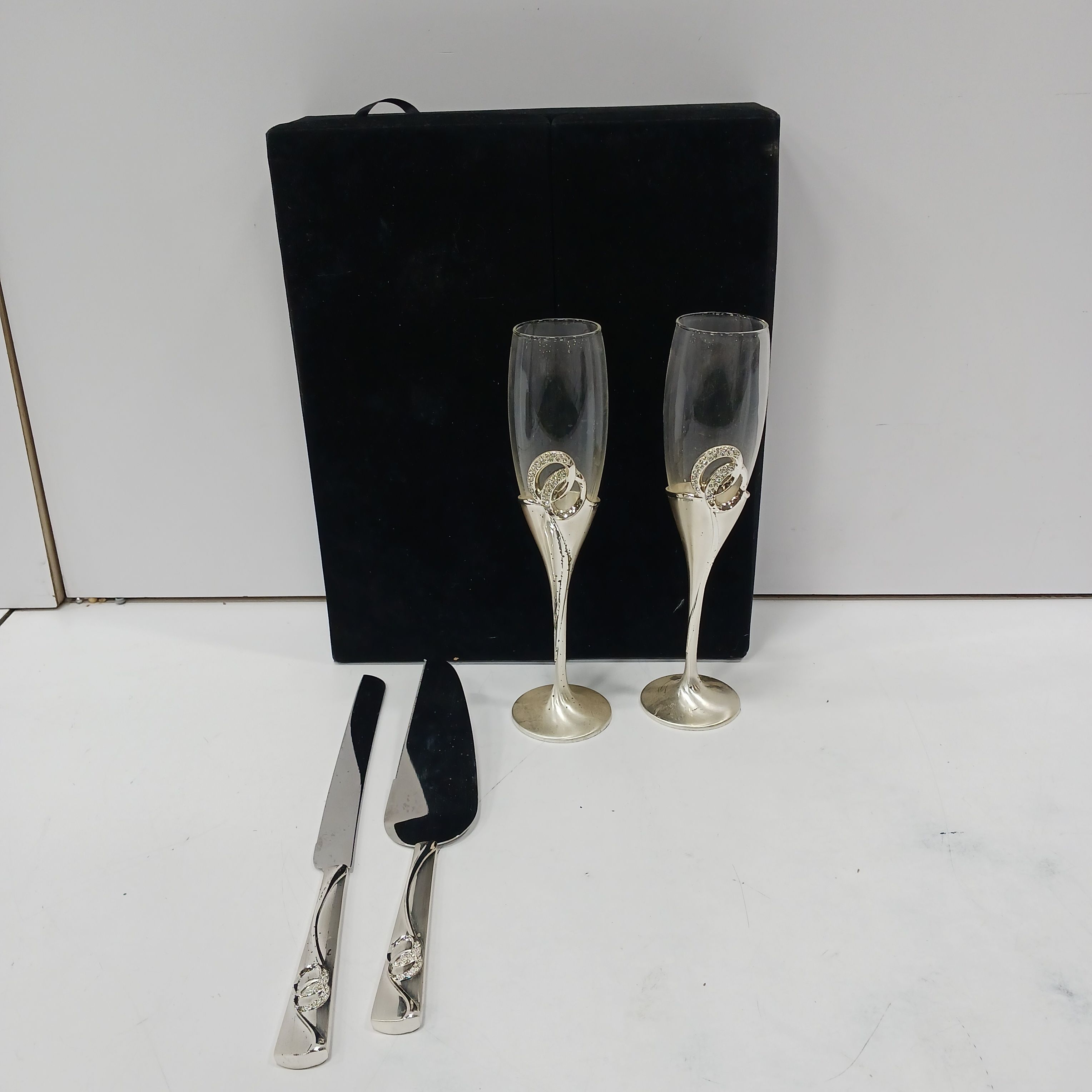 Set of 12 Stainless Steel Champagne Flutes Silver Champagne Glasses with  Box 8.5 oz Champagne Wine G…See more Set of 12 Stainless Steel Champagne