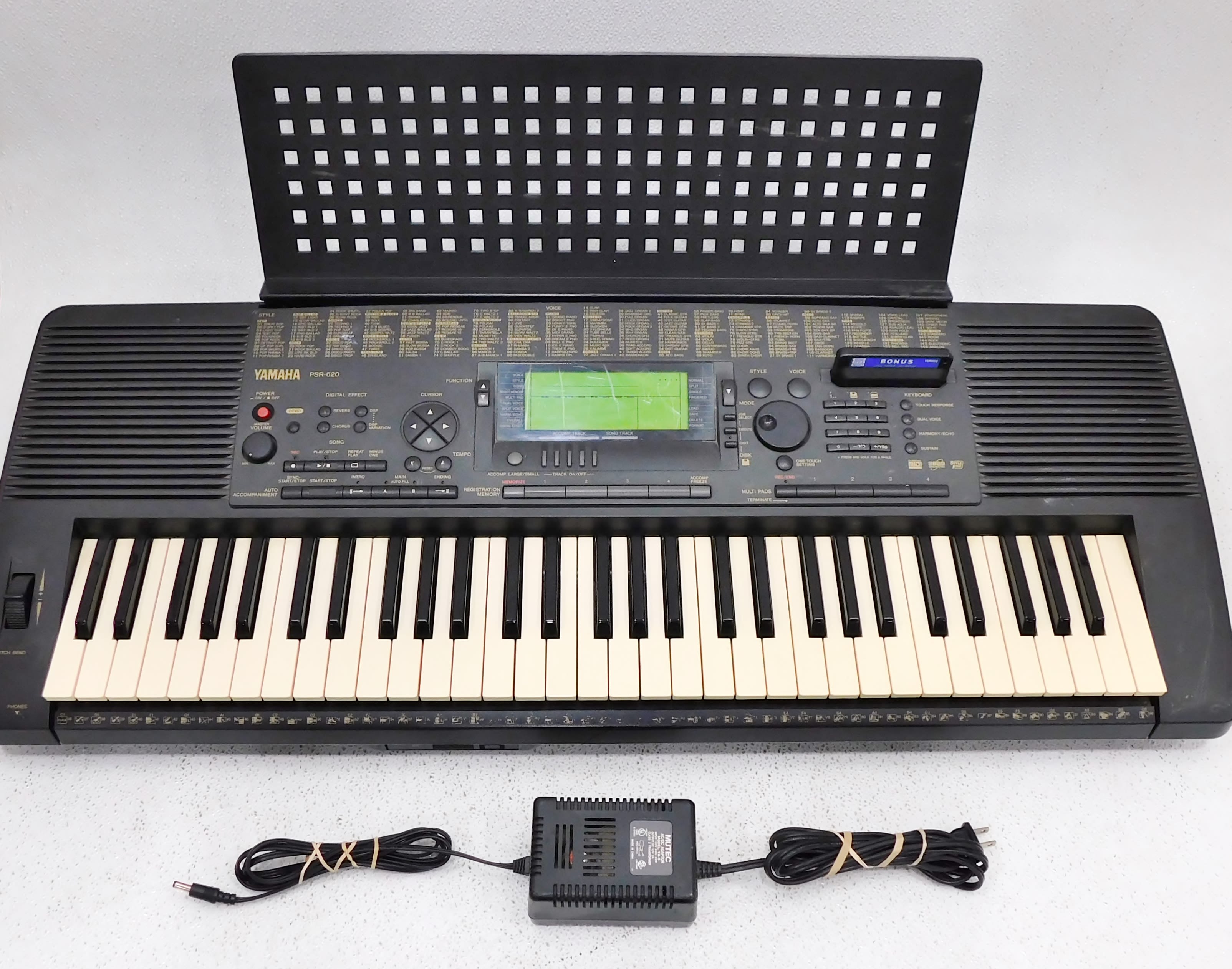 Buy VNTG Yamaha Model PSR-620 Portatone Electronic Keyboard/Piano w/ Power  Adapter for USD 161.49 | GoodwillFinds