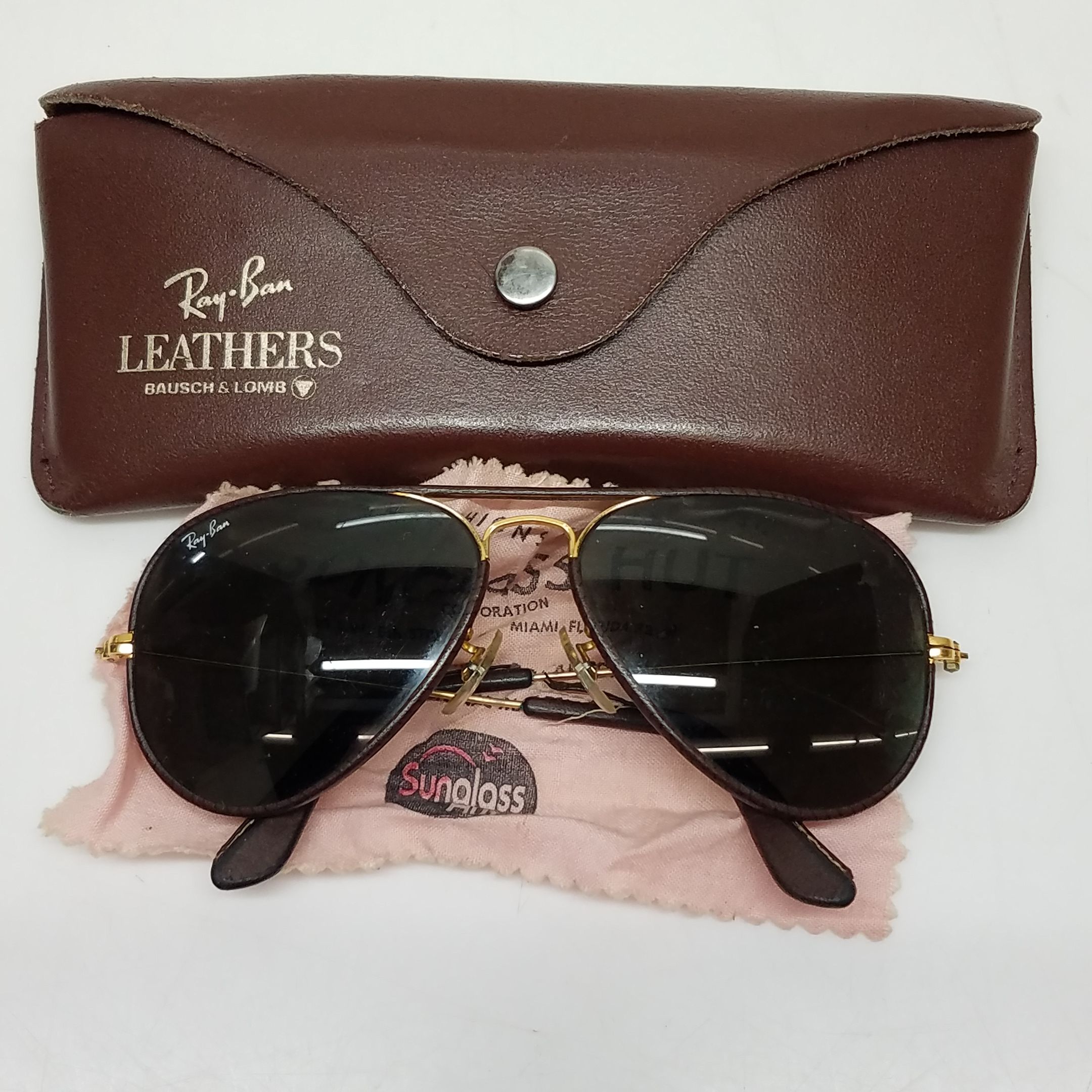 Buy The Vintage Bausch & Lomb Ray-Ban Leathers L1645 G-15 Aviators ...