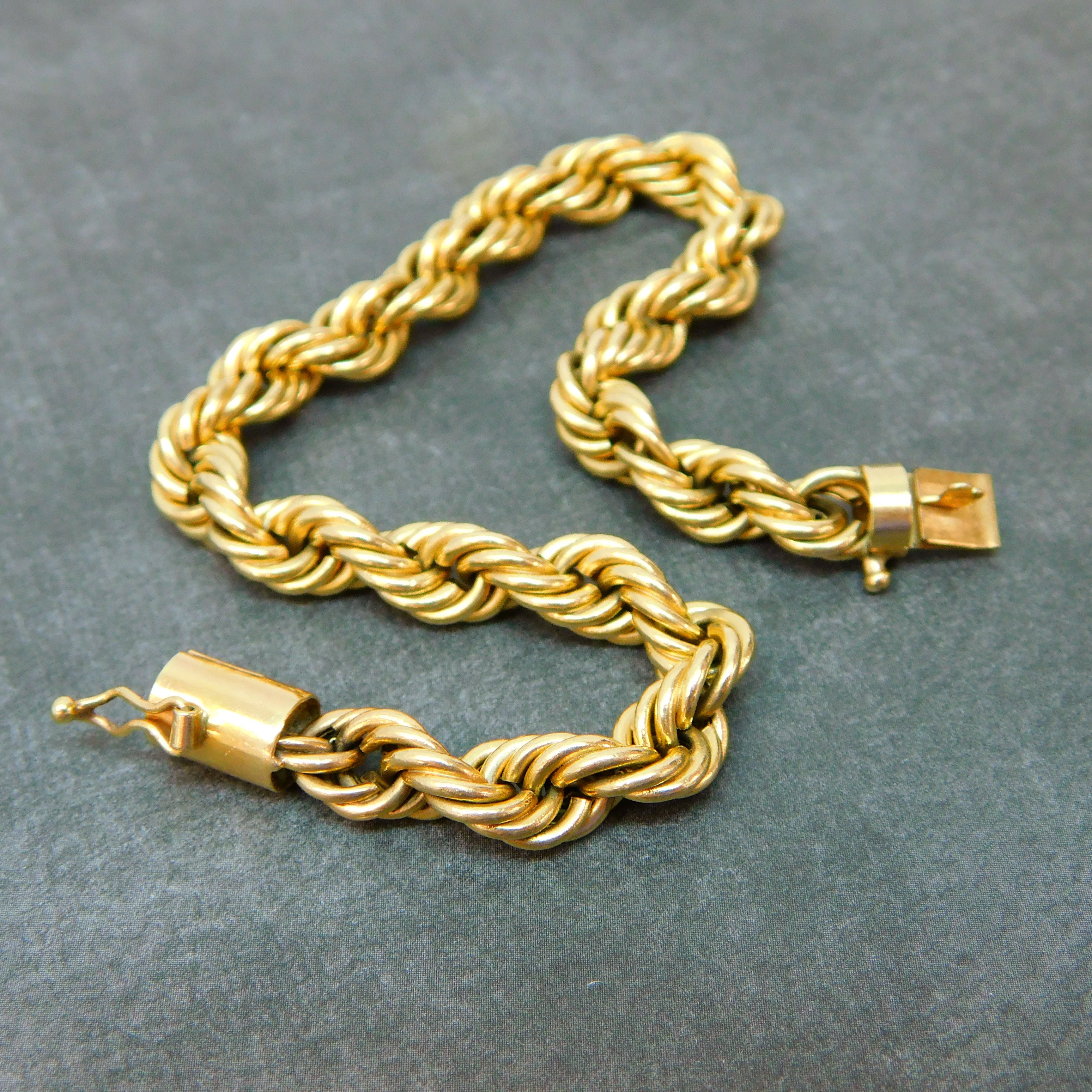 Buy 14K Yellow Gold Twisted Chain Bracelet 11.8g for USD 636.56 |  GoodwillFinds